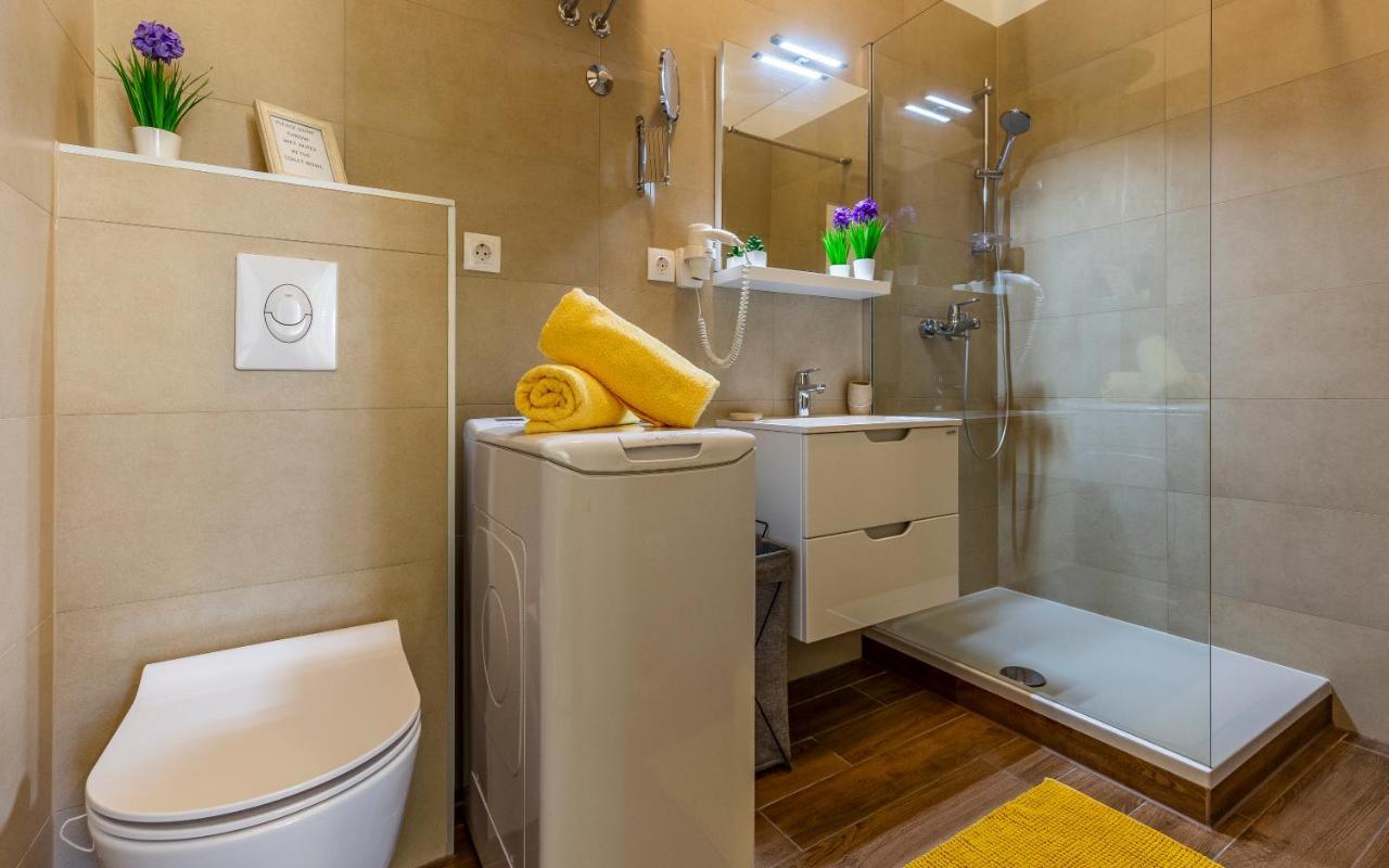 Apartment Dream Pula - City Centre ภายนอก รูปภาพ