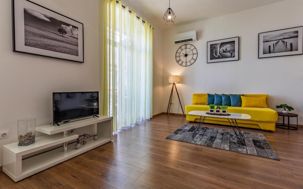 Apartment Dream Pula - City Centre ภายนอก รูปภาพ